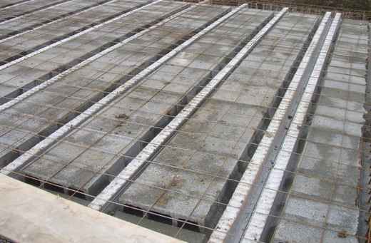 plancher-beton.jpg -